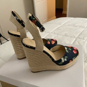 🍒Jessica Simpson Wedge🍒